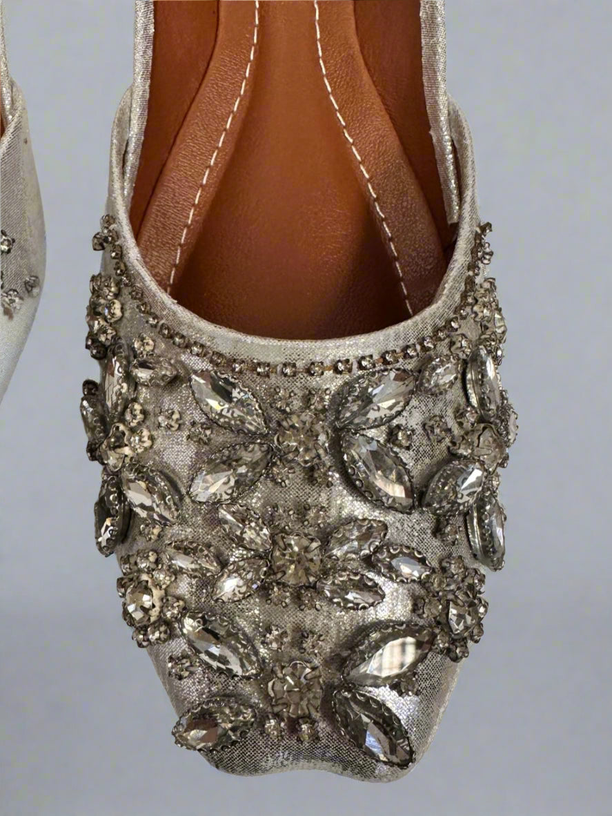 Silver Diamonte Juttis