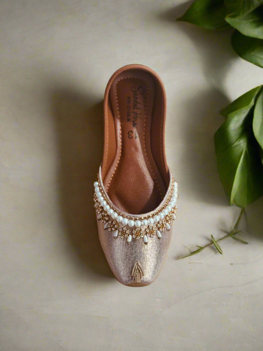 Gold Pearl Jutti Girls