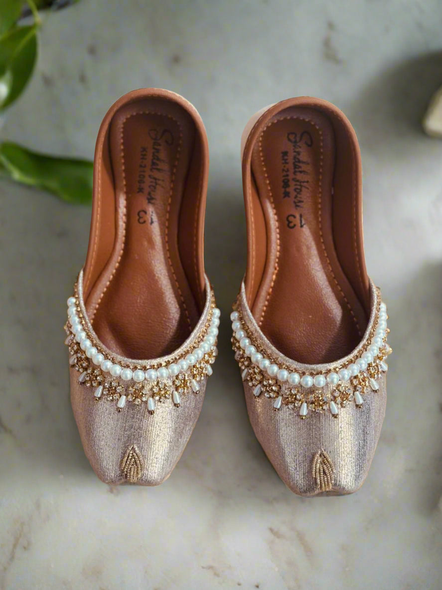 Gold Pearl Jutti Girls