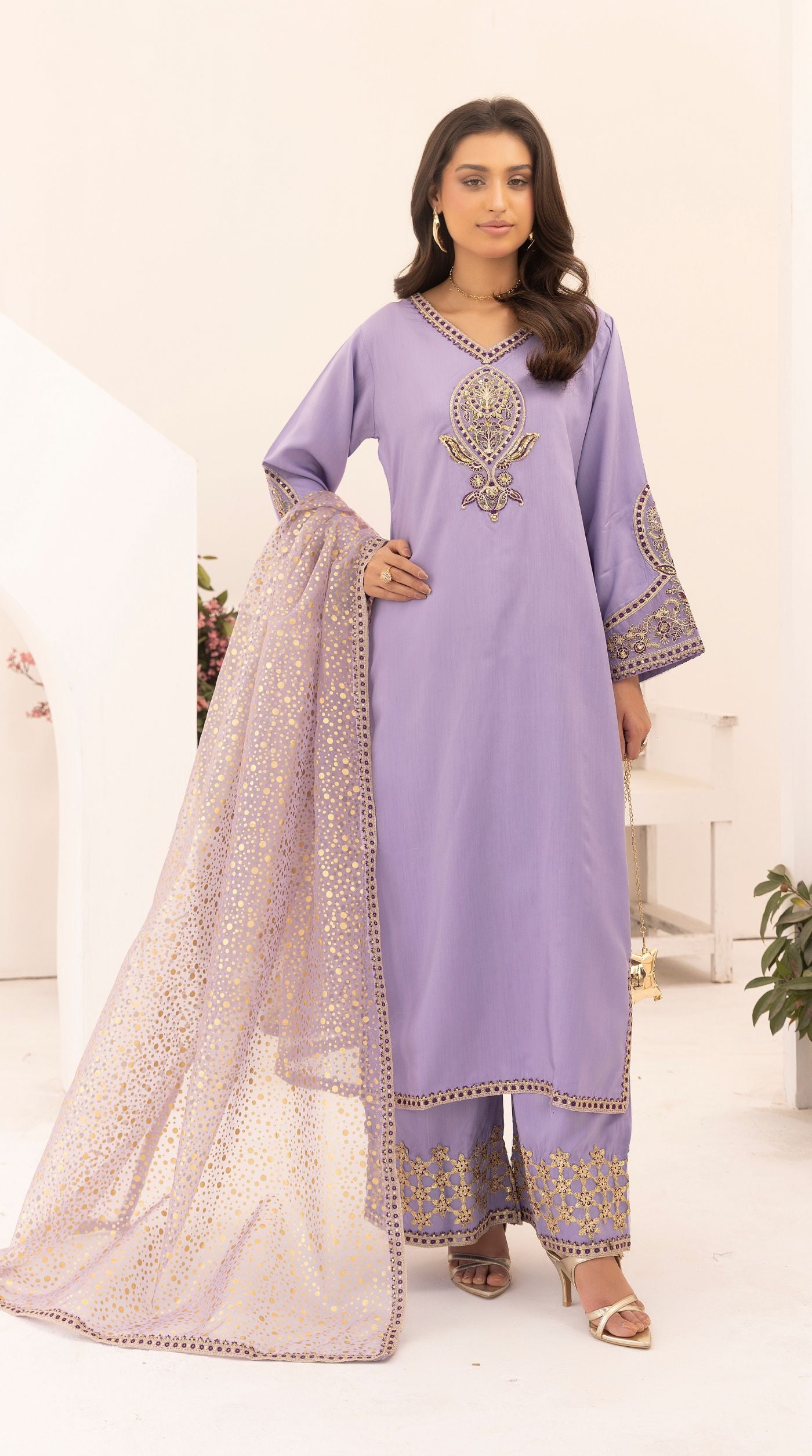 Lilac Embroidered Salwar Kameez – Elegant Festive Pakistani Suit