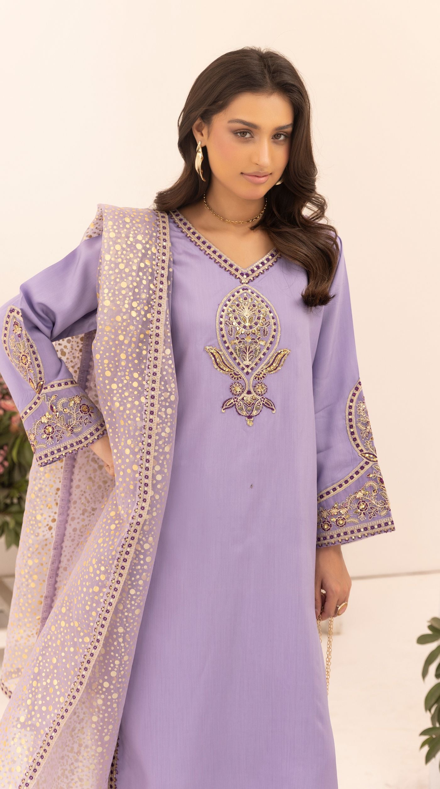 Lilac Embroidered Salwar Kameez – Elegant Festive Pakistani Suit