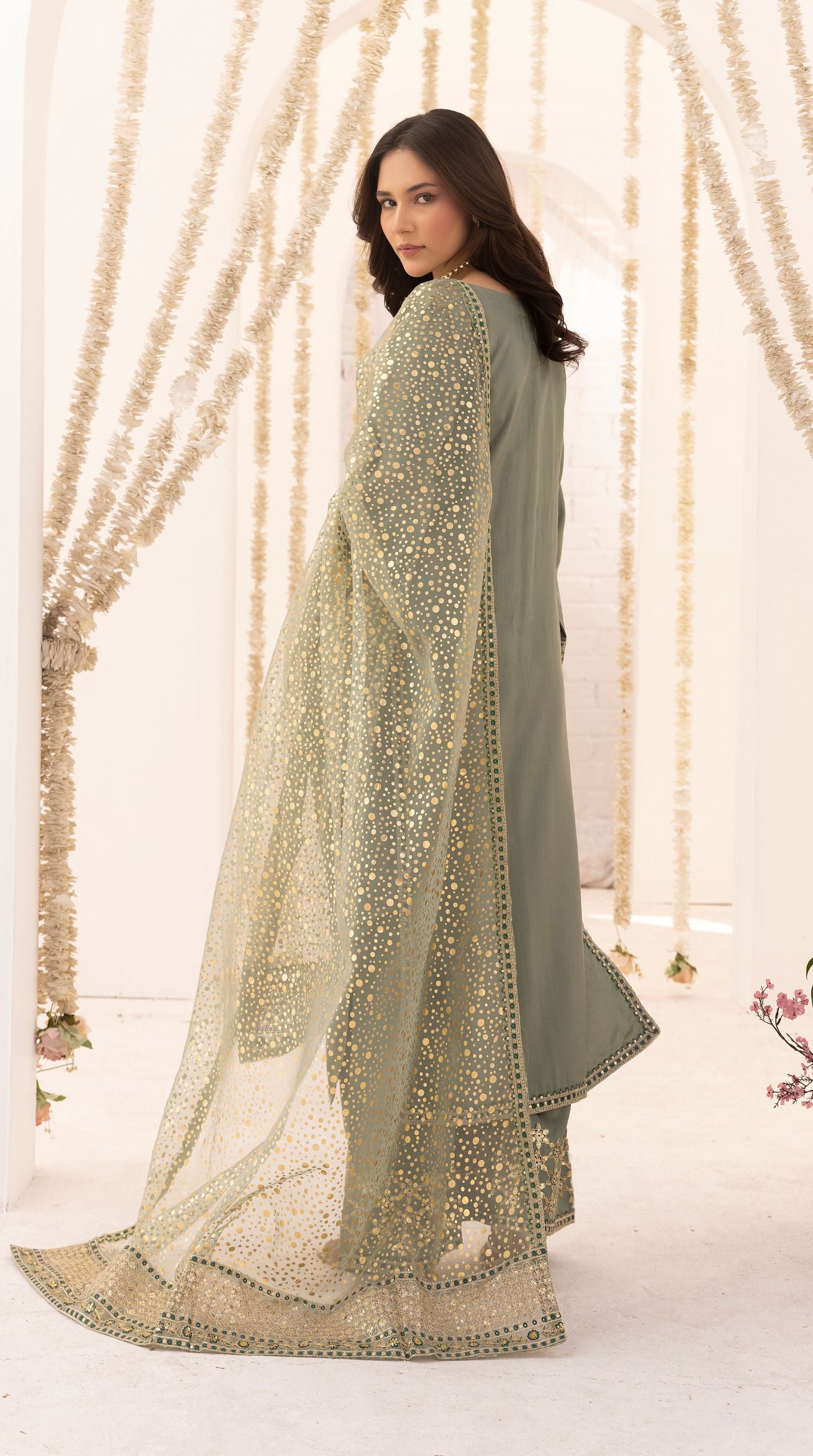 Green Embroidered Salwar Kameez– Elegant Pakistani Festive Suit