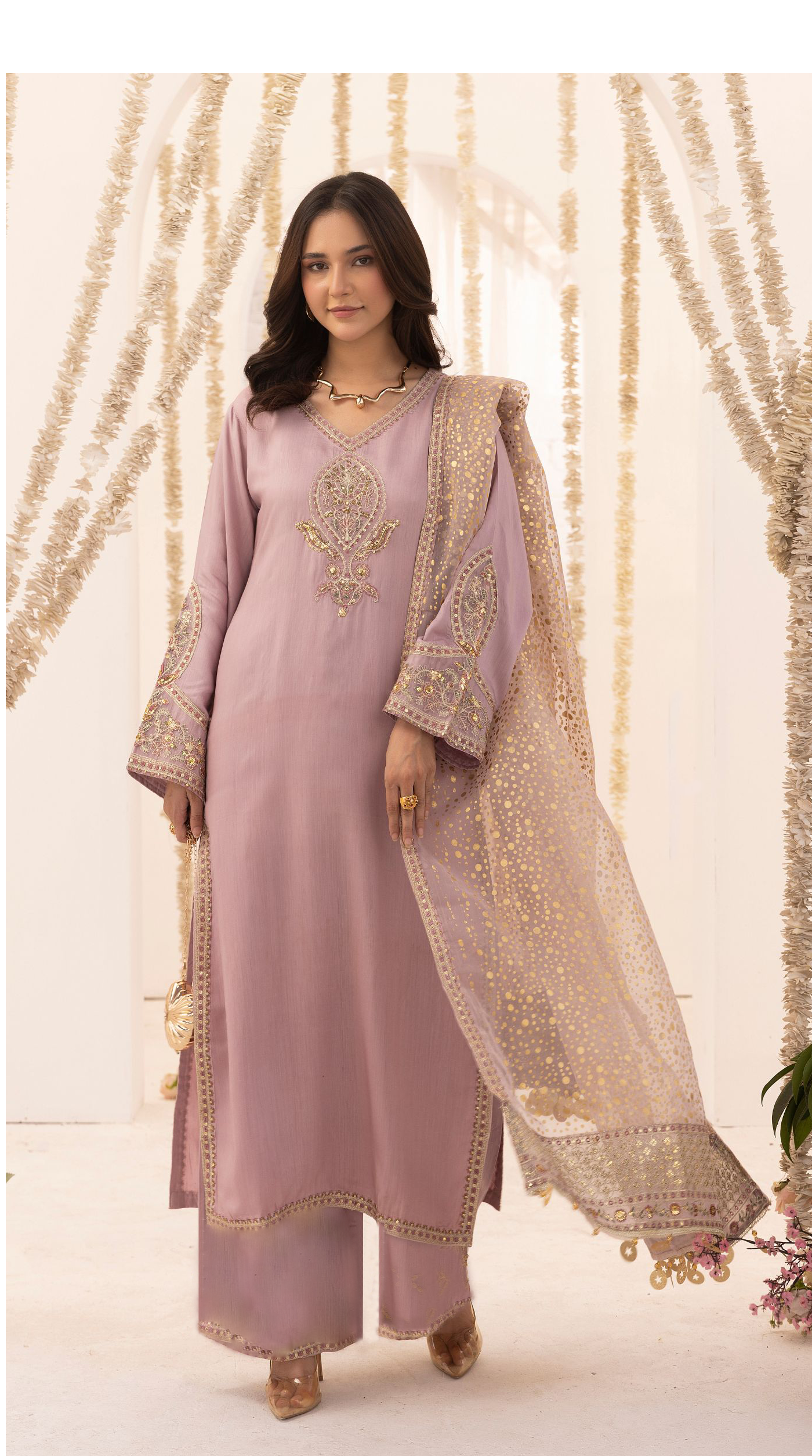 Purple Embroidered Salwar Kameez – Elegant Pakistani Festive Suit (Copy)