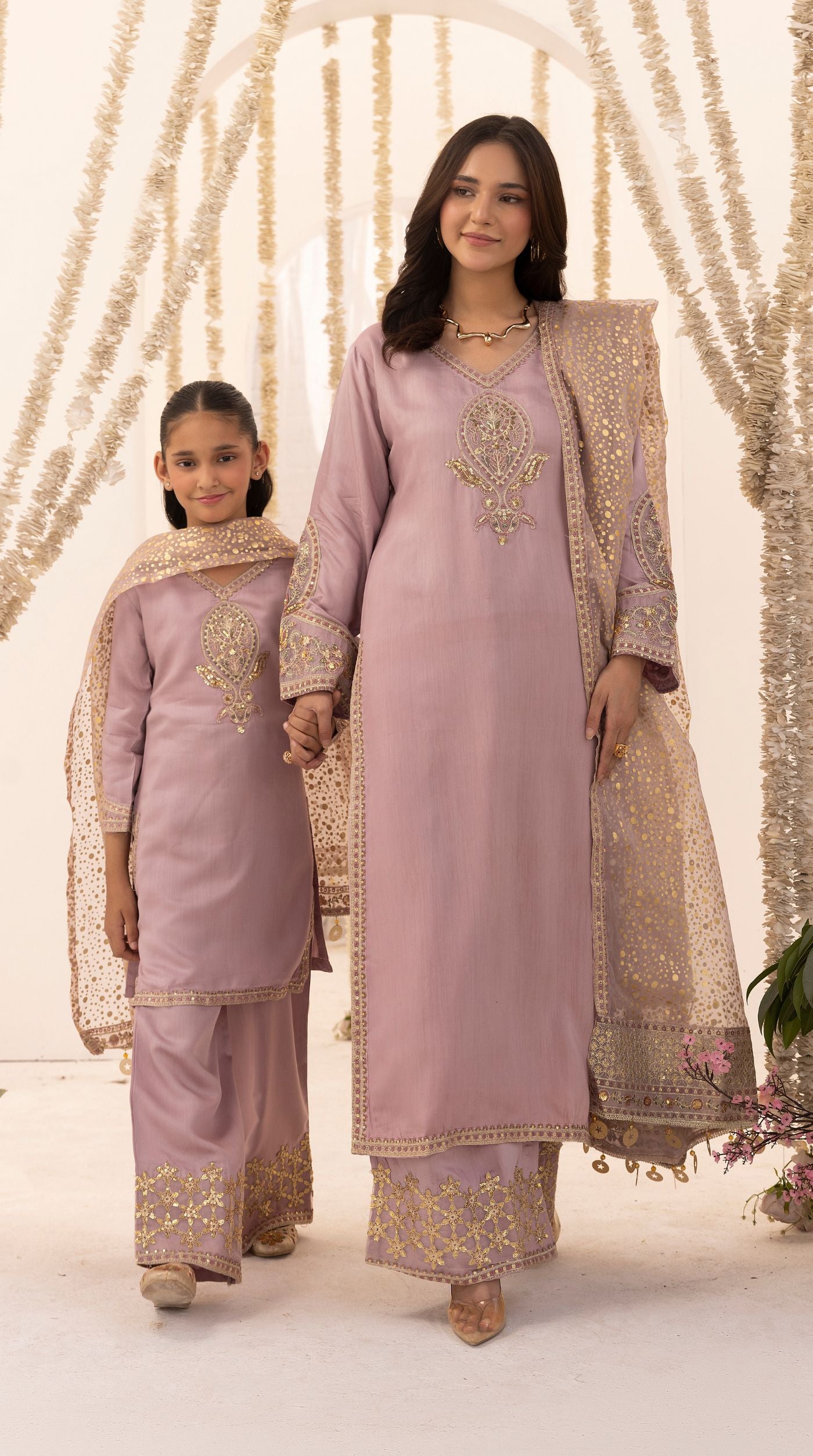 Purple Embroidered Salwar Kameez – Elegant Pakistani Festive Suit