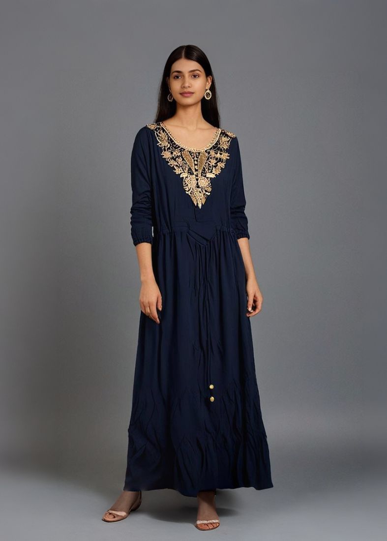 Maxi Dress Embroidered Neckline