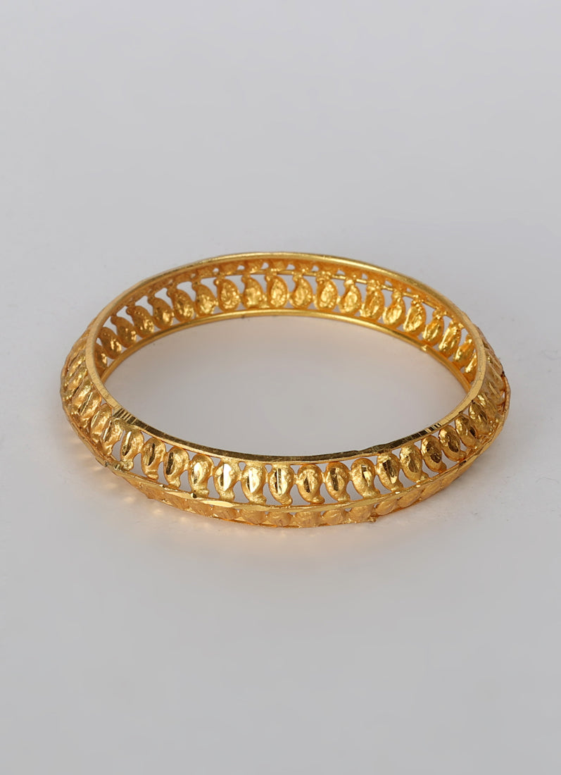 Pair of Ambi Leaf Gold Kara Set – Traditional Gold Bangles for Women