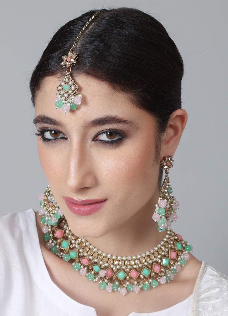 Women’s Antique Gold Pink & Sea Green Beaded Stone Necklace Set