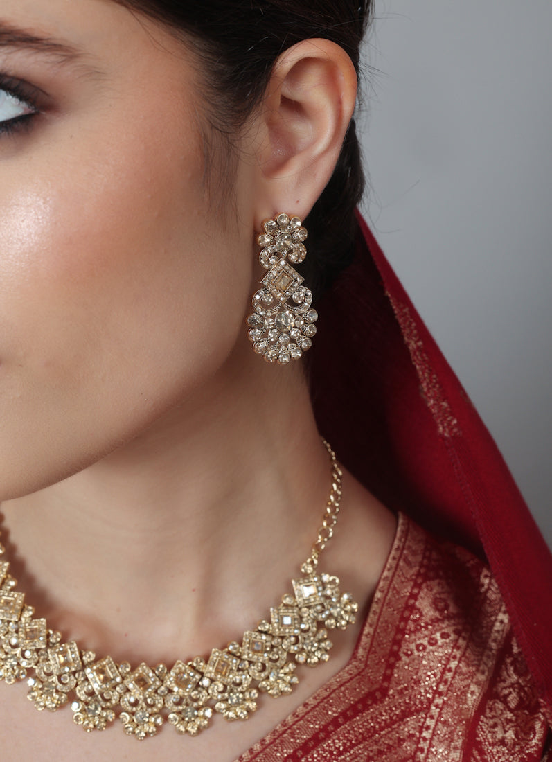 Womens Gold Stonework Floral Design Jewellery Set