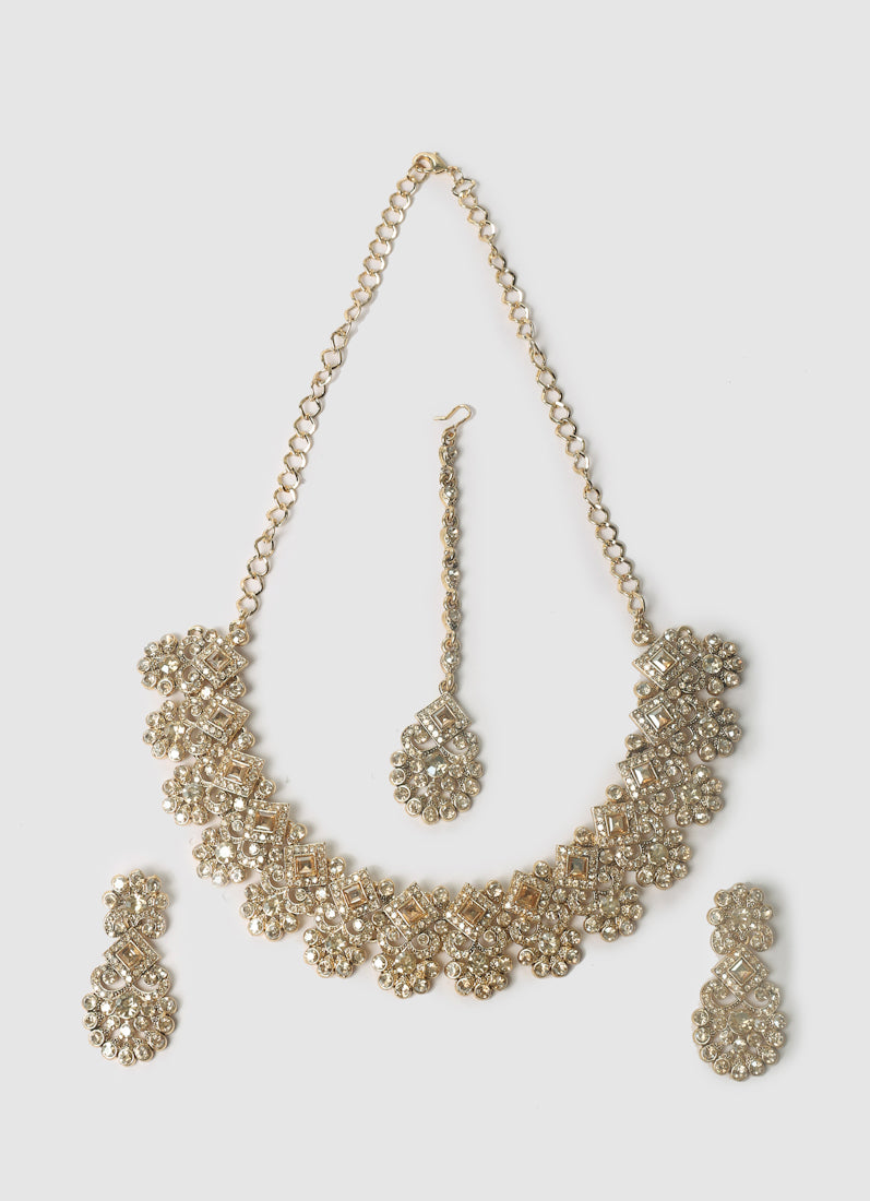 Womens Gold Stonework Floral Design Jewellery Set