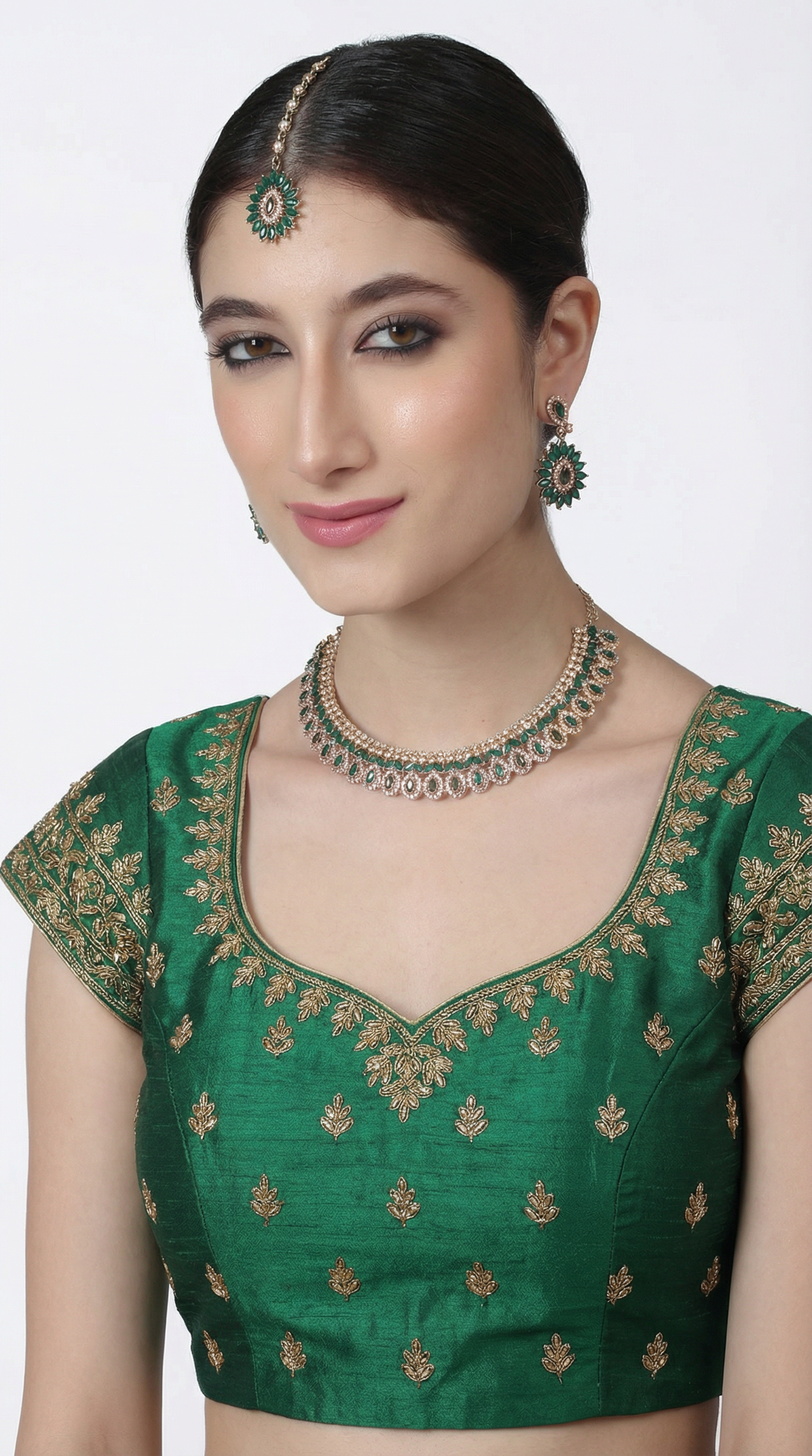 Women’s Antique Gold Necklace Set with Green Stones