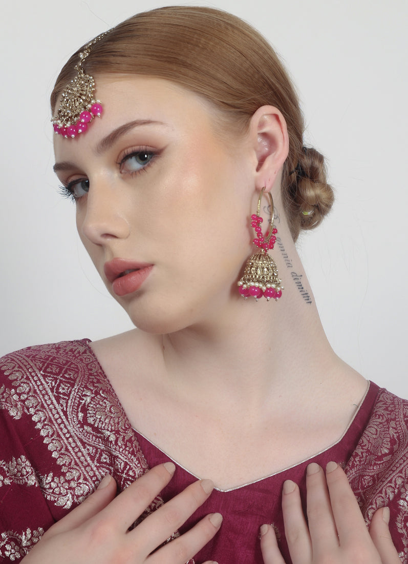 Womens Magenta Beaded Earrings & Tikka Set