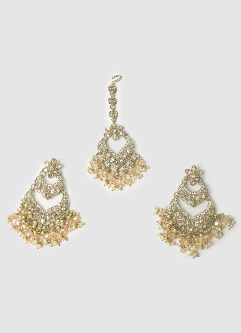 Womens Gold Latkan Style Earrings & Tikka Set