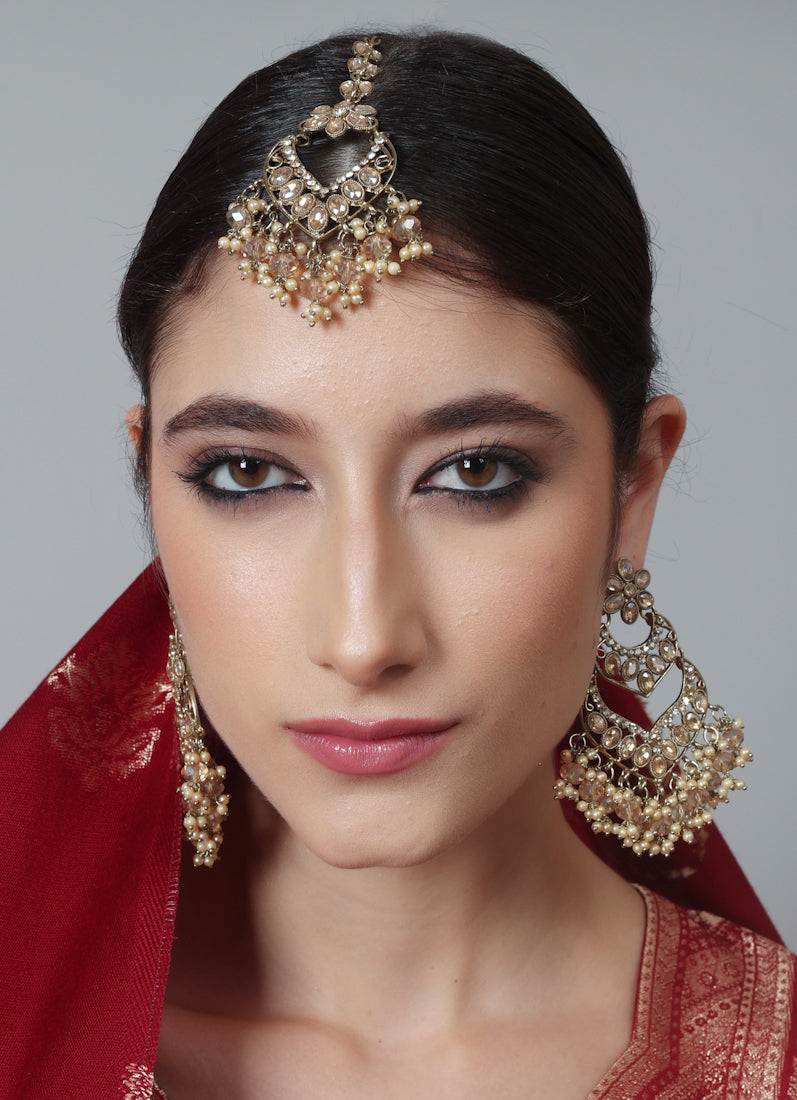 Womens Gold Latkan Style Earrings & Tikka Set