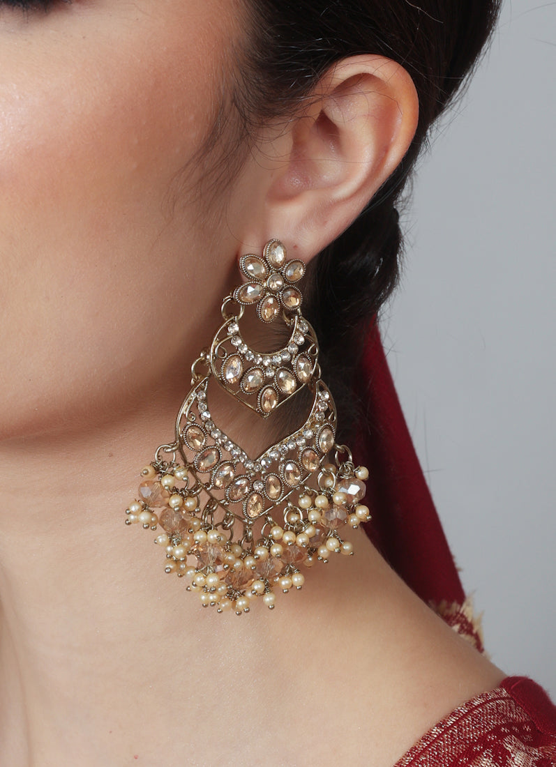 Womens Gold Latkan Style Earrings & Tikka Set