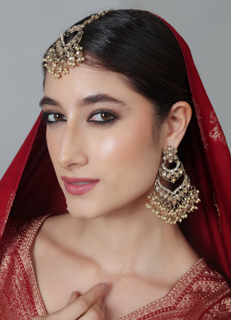 Womens Gold Latkan Style Earrings & Tikka Set