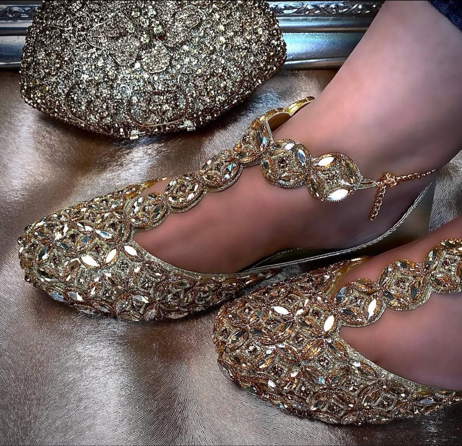 Gold Diamonte and Zari Embroidered Jutti Set