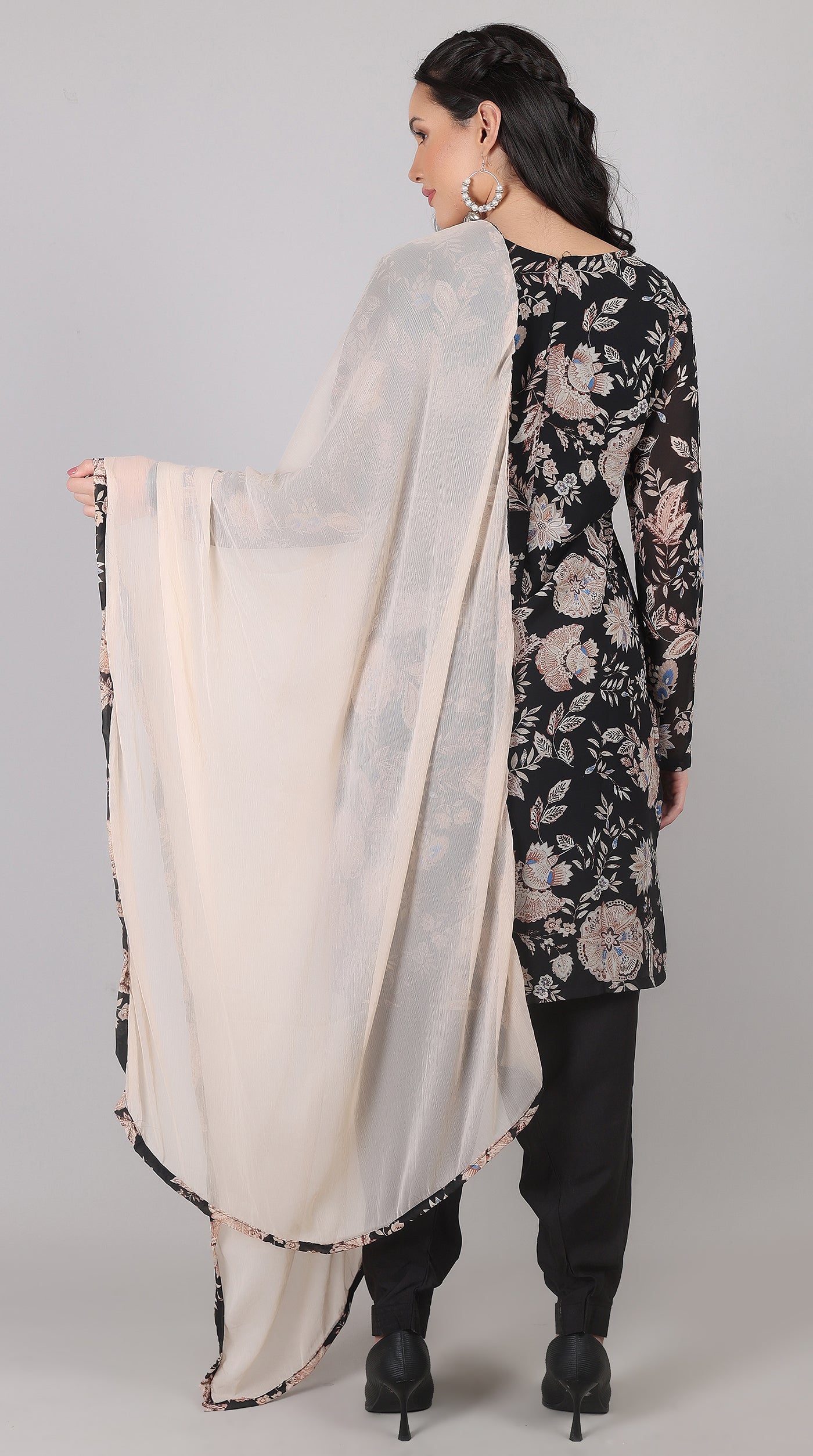 Black Georgette Salwar Suit with Beige Chiffon Dupatta