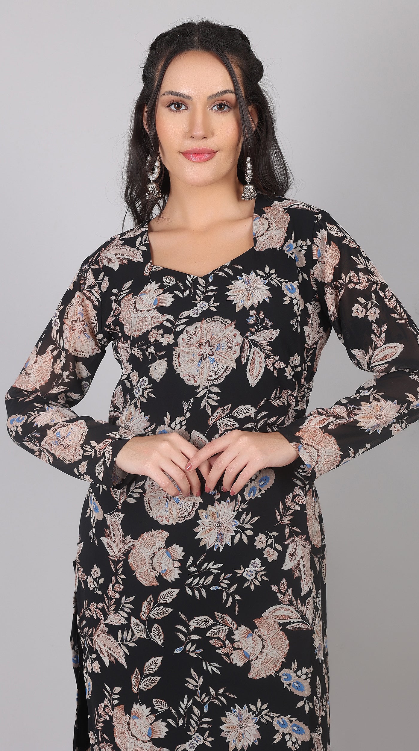 Black Georgette Salwar Suit with Beige Chiffon Dupatta