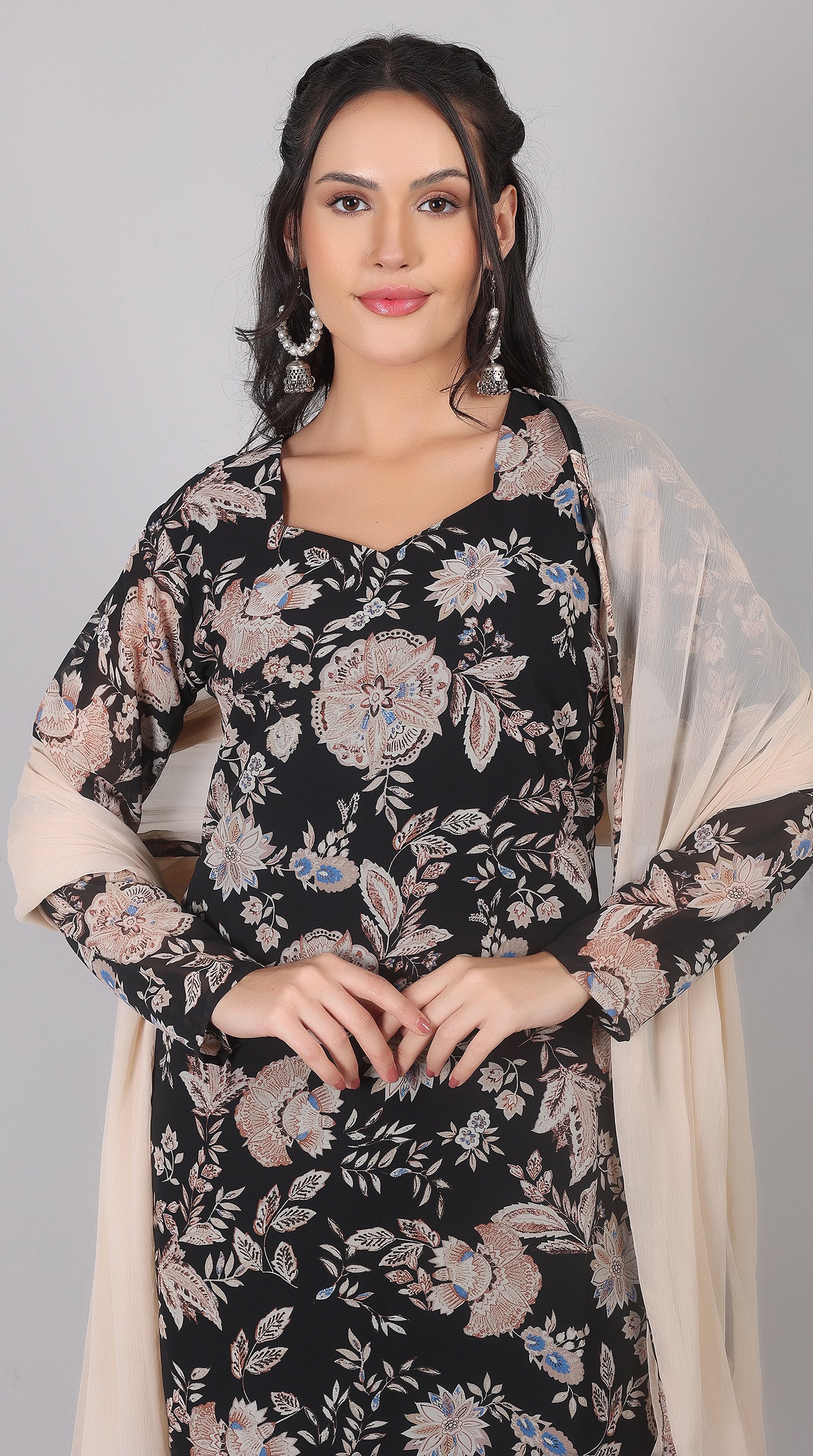 Black Georgette Salwar Suit with Beige Chiffon Dupatta