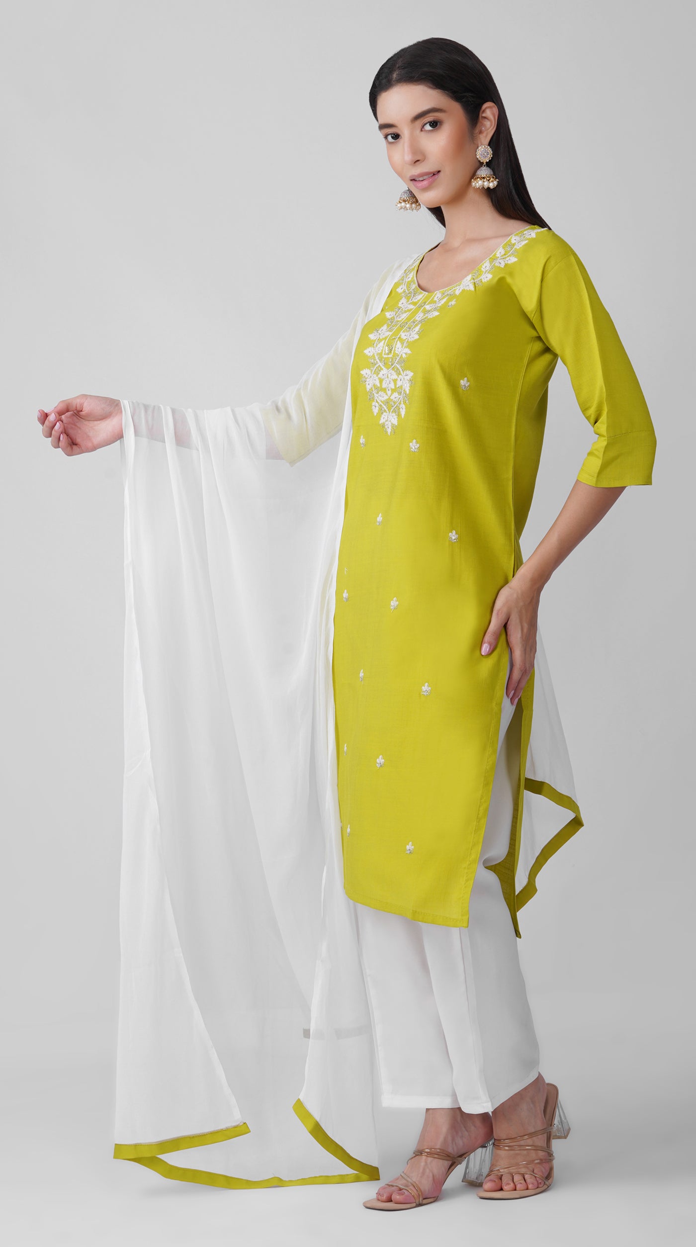 Rama Green Threadwork Cotton Kurta Set with White Trousers & Dupatta