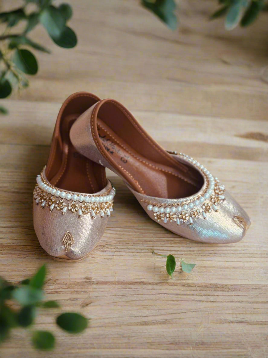 Gold Pearl Jutti Girls