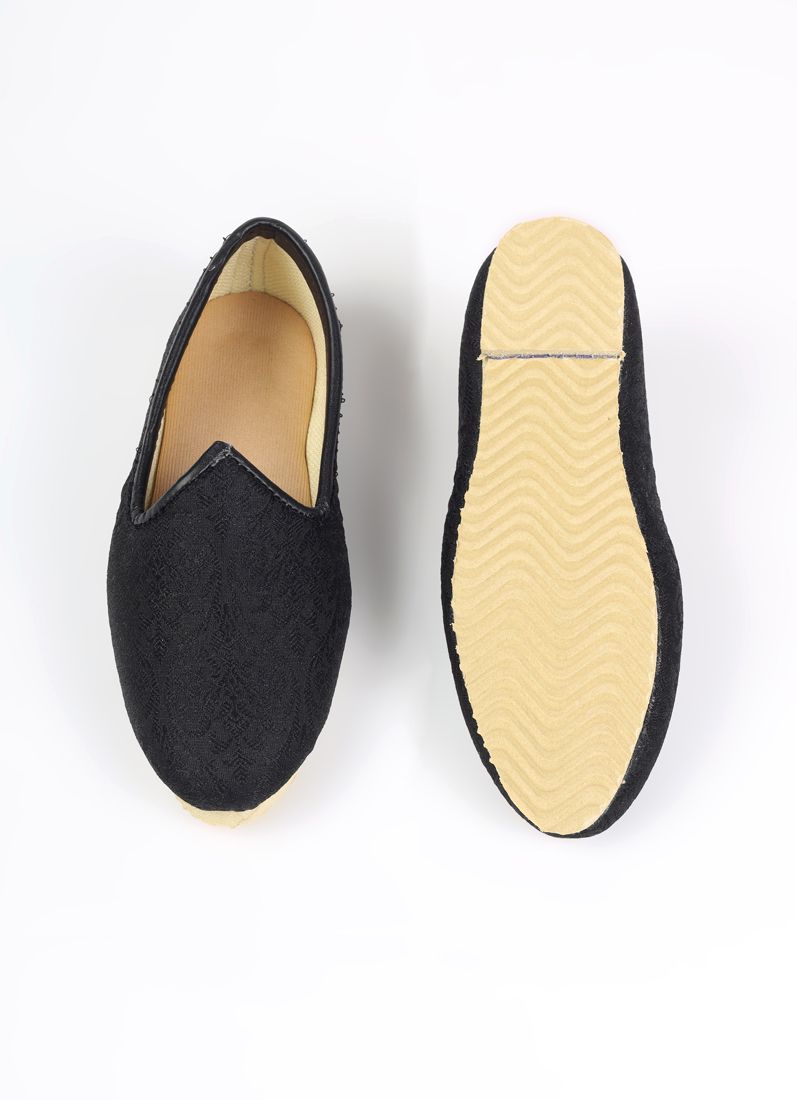 Buy Boys Black Brocade Jutti Set