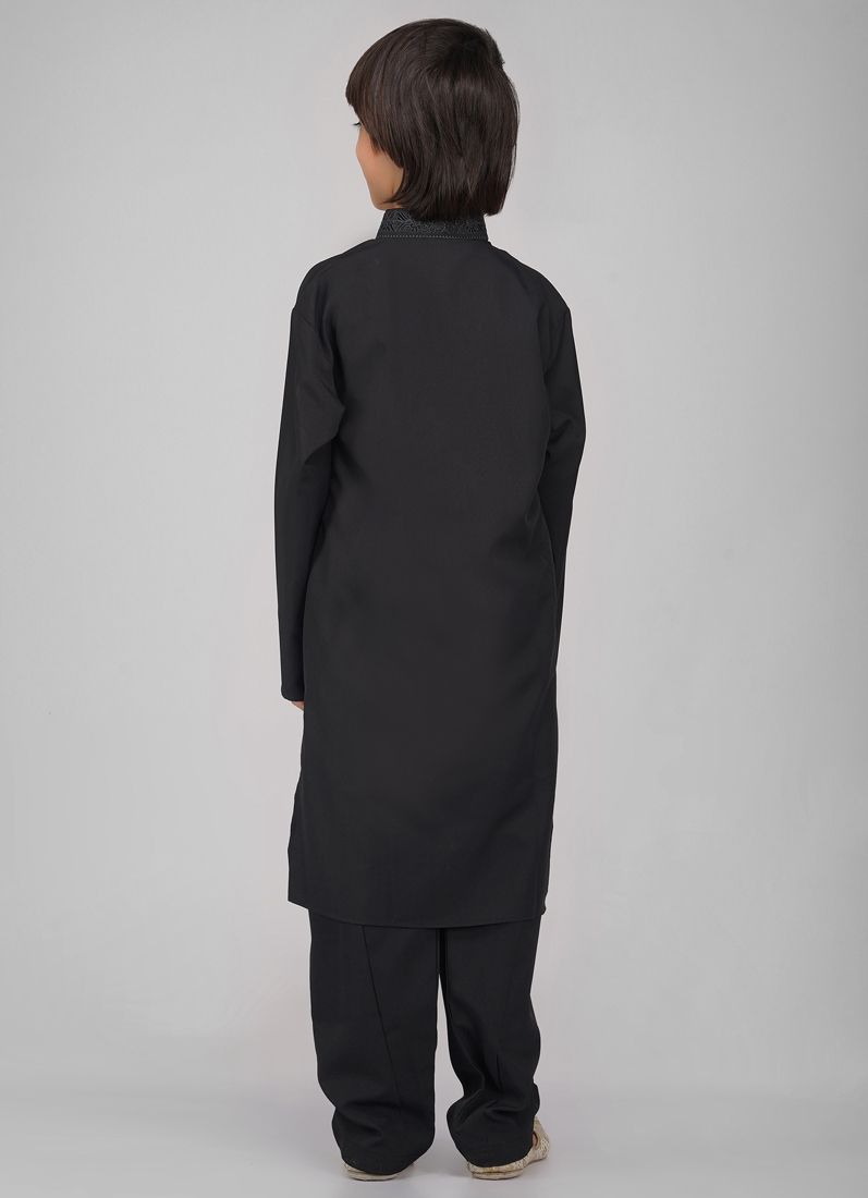 Buy Boy's Black Poyester Resham Thread Embroidered Kurta Salwar Set