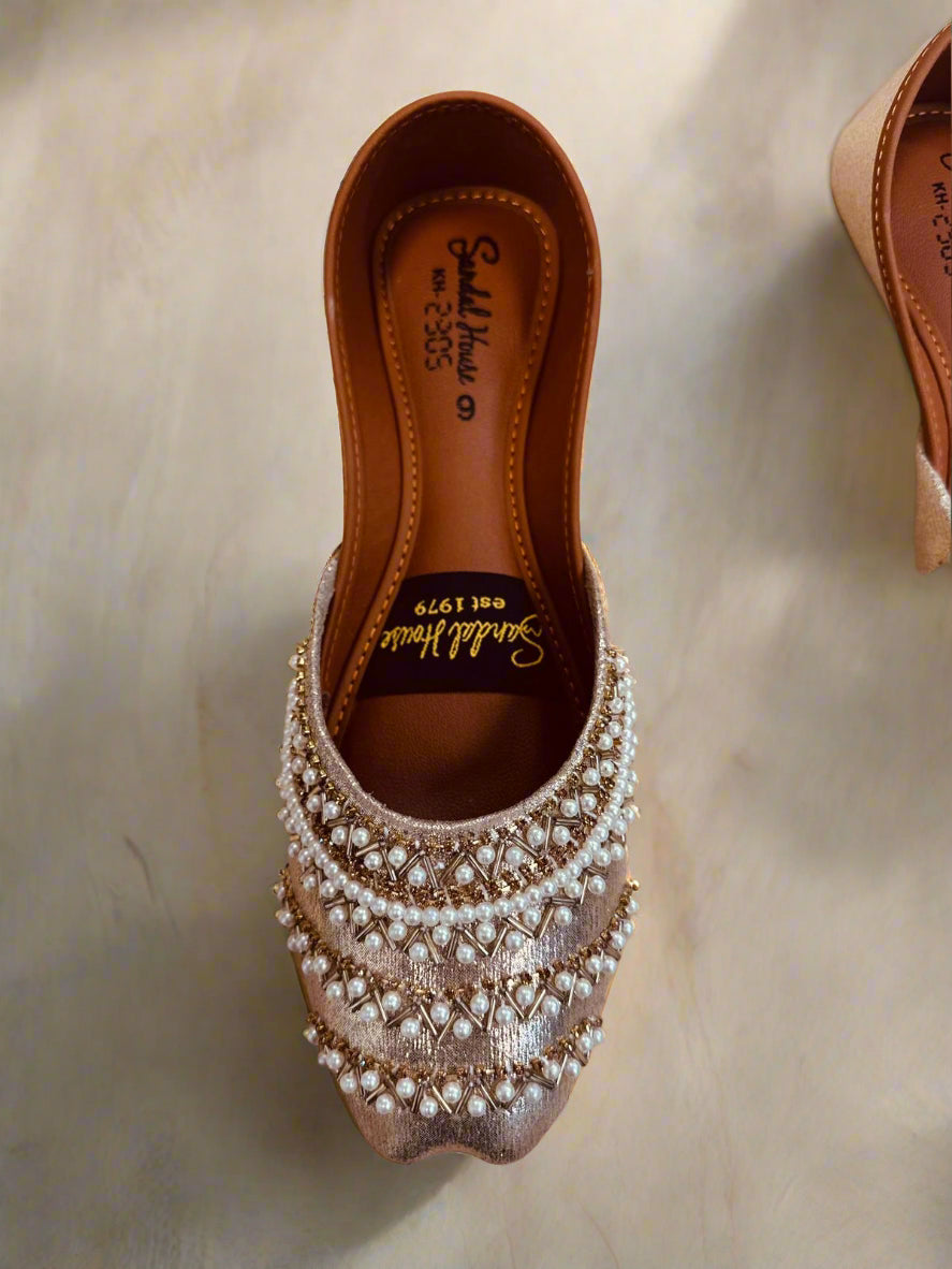 Pearl and Diamonte Embellished Jutti