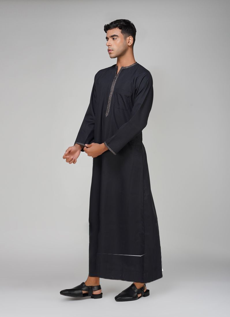 Buy Men's Black Resham Embroidered Jubba