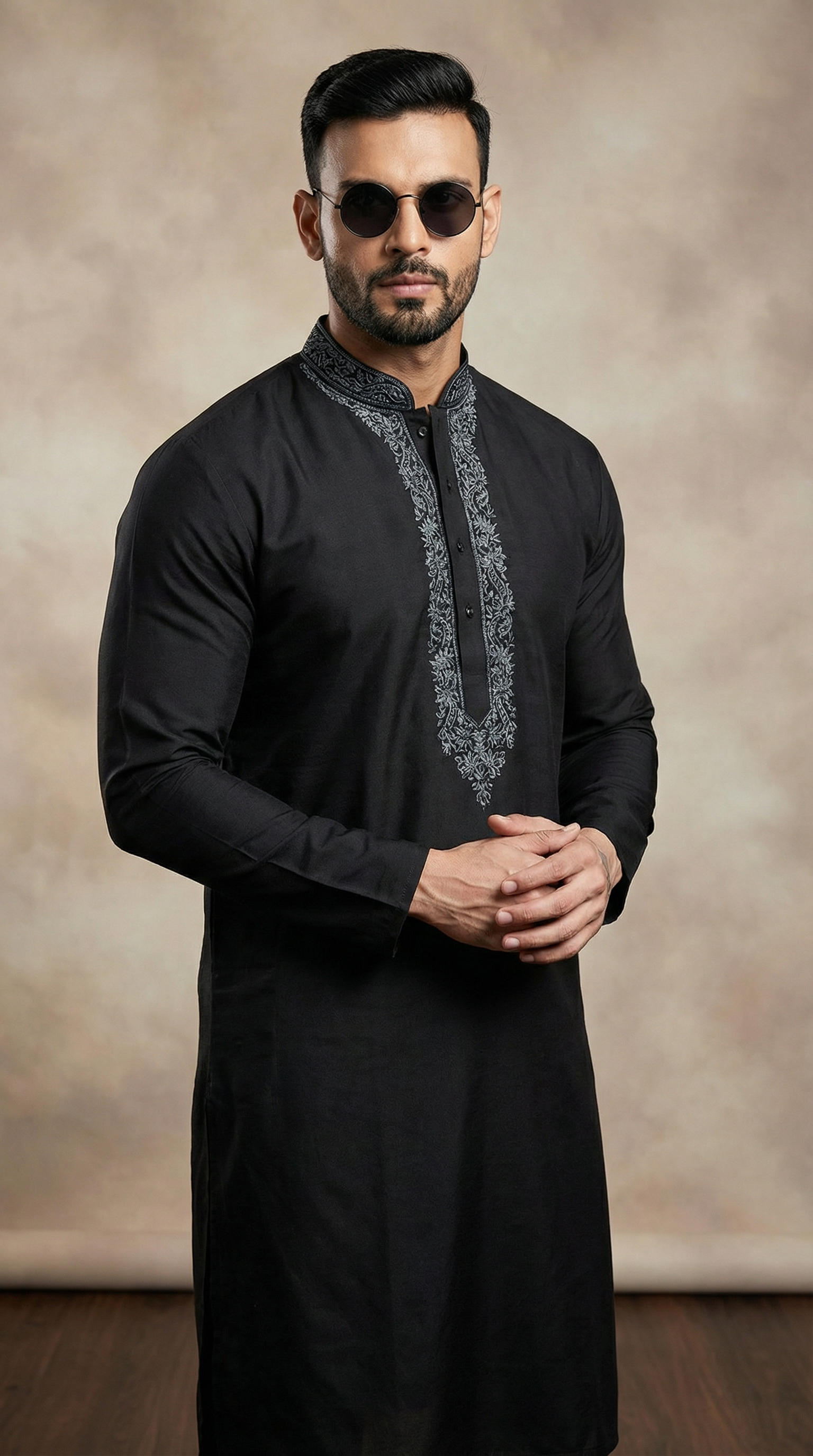Men's Black Zari Embroidered Kurta Payjama Set