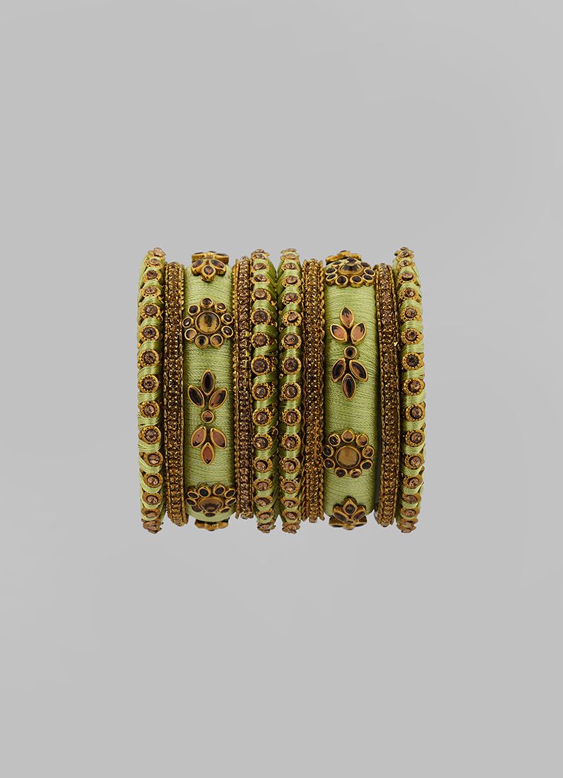 Buy Stylish Pista Thread Bangle Set