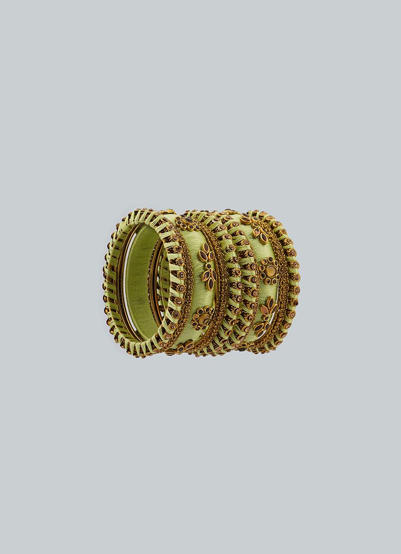 Buy Stylish Pista Thread Bangle Set