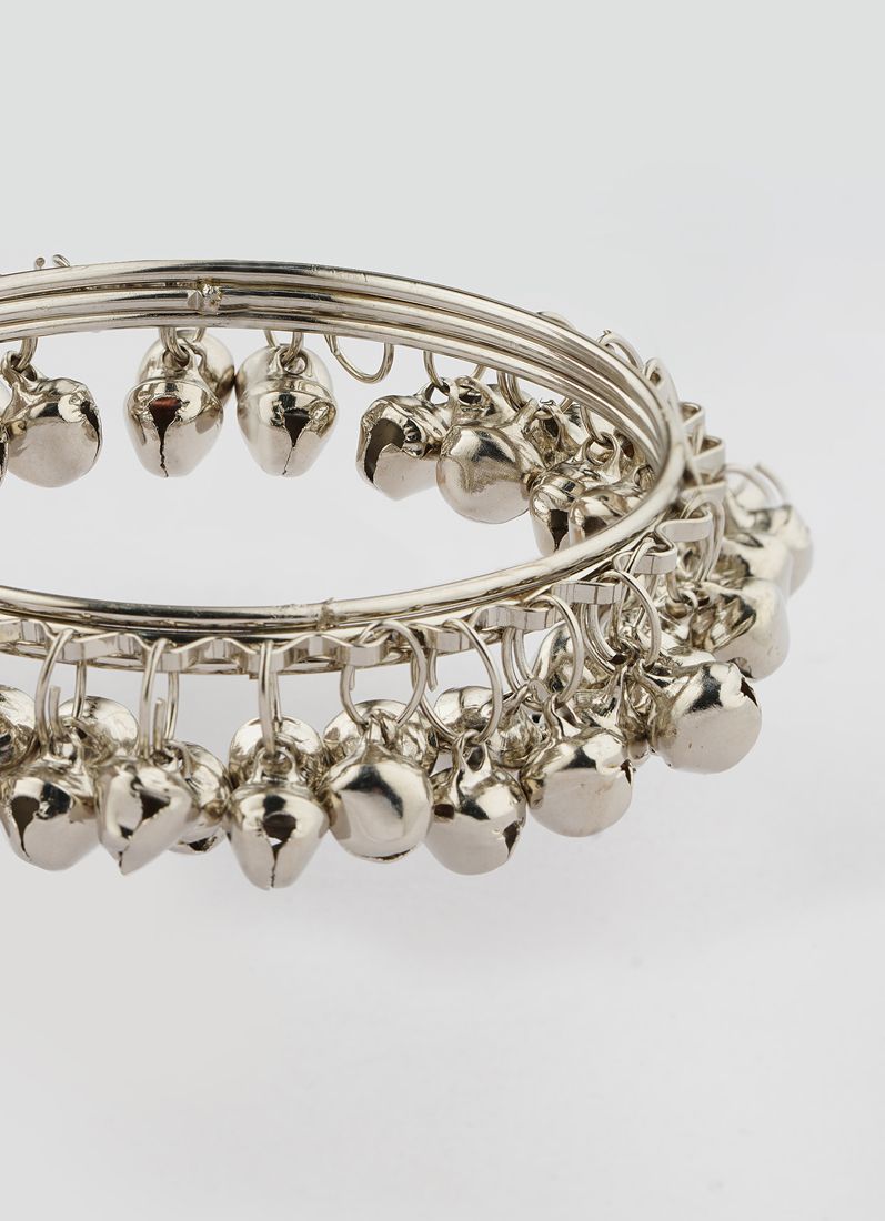 Buy Silver Oxidised Gunguru Bangle Set