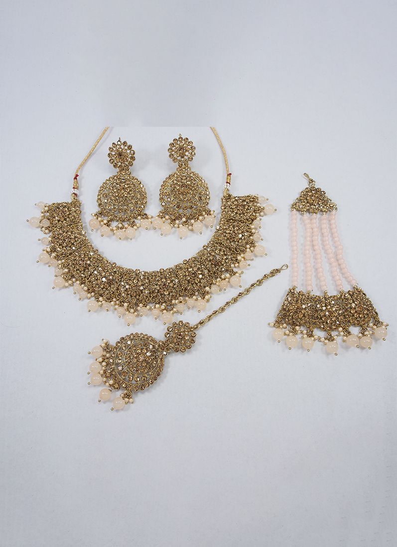 Buy Peach Bridal Set with Tikka & Passa