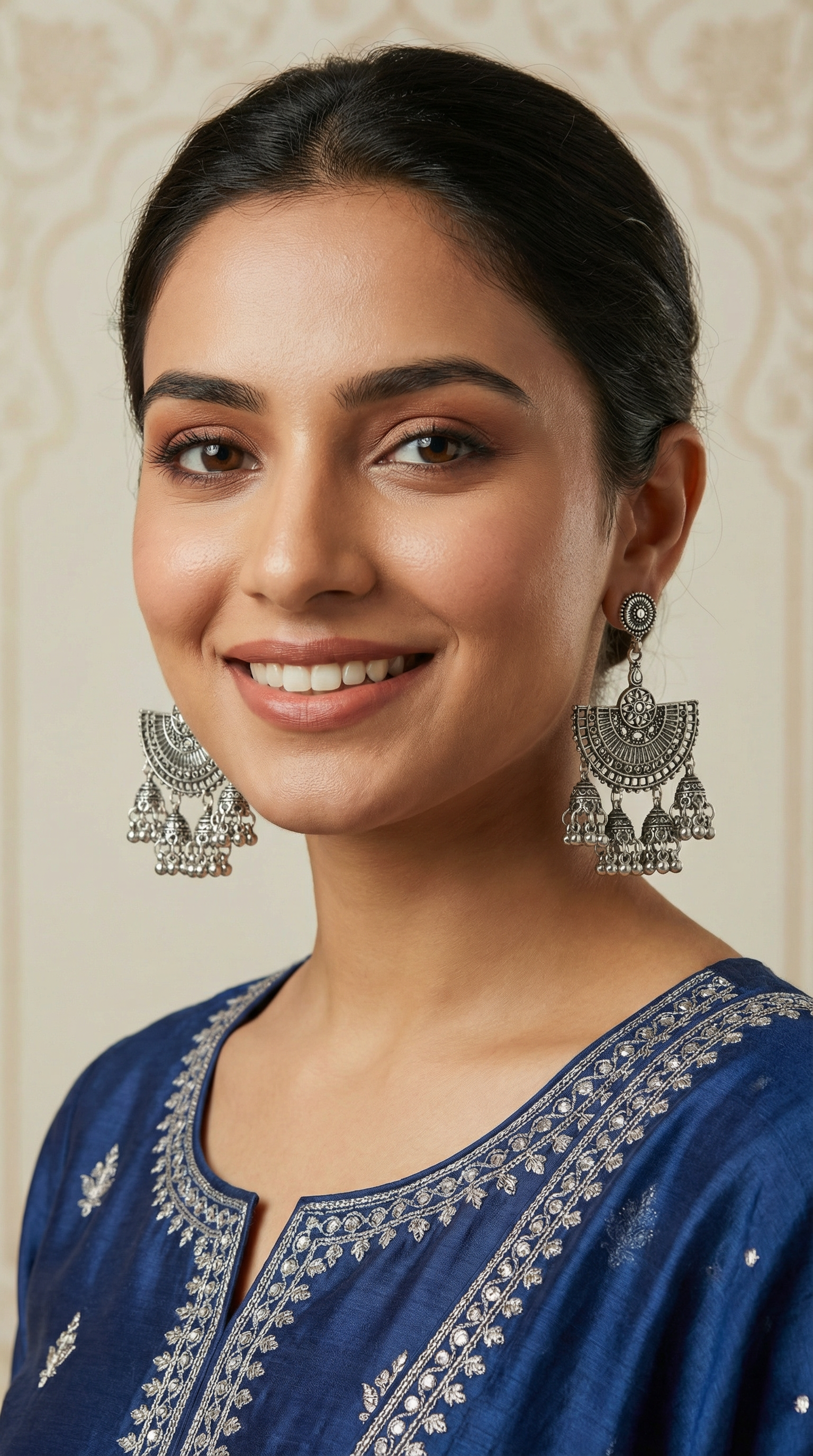 Silver Oxodised Earrings with Mini Jumki Droplets