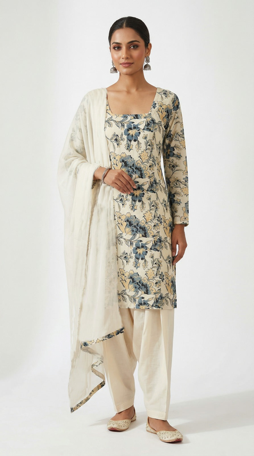 White Rayon Square Neck Suit Set with Chiffon Dupatta