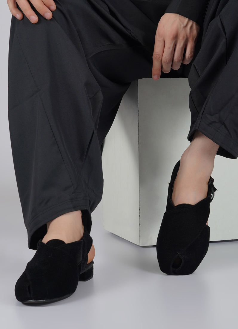 Buy Men's Black Velvet Peshawari Shoes in UK Diya Online