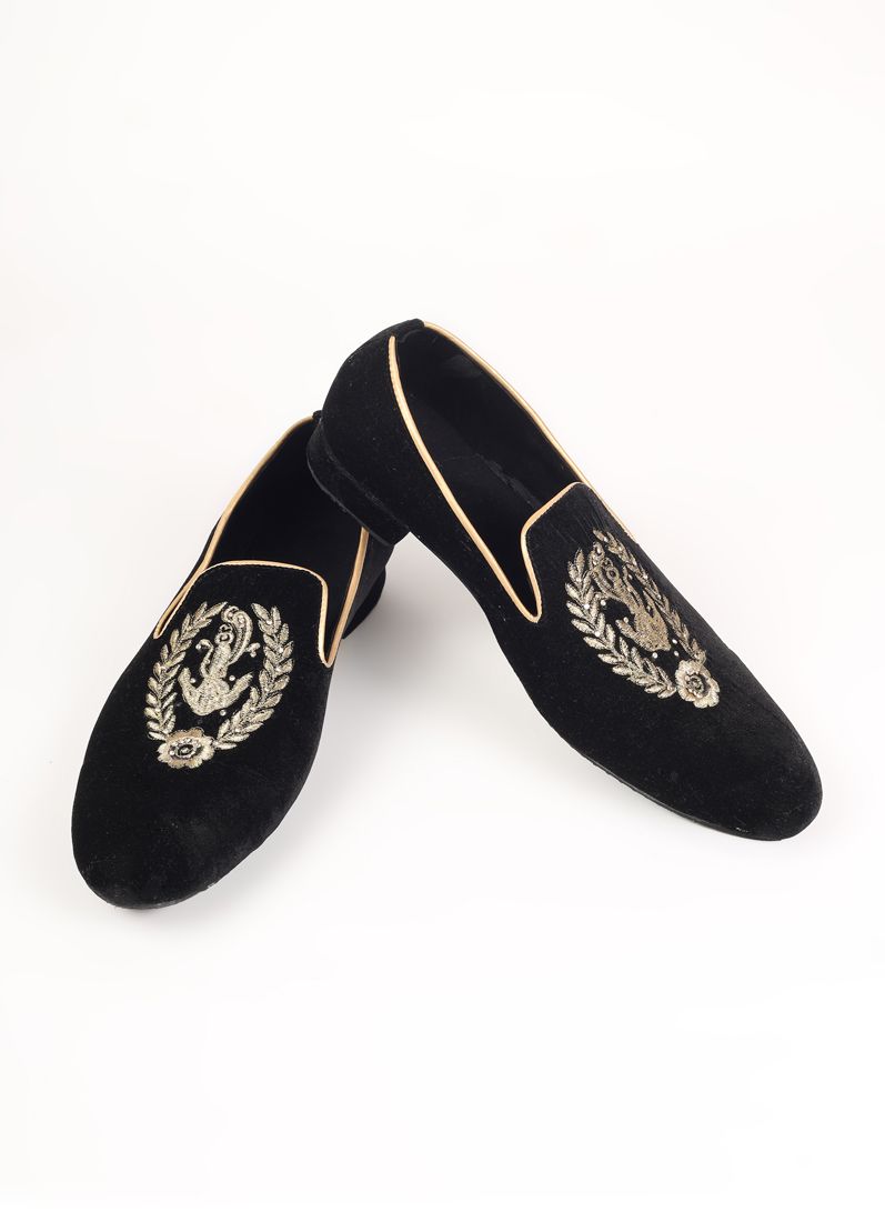 Buy Black Velvet Embroidery Mens Jutti Pair