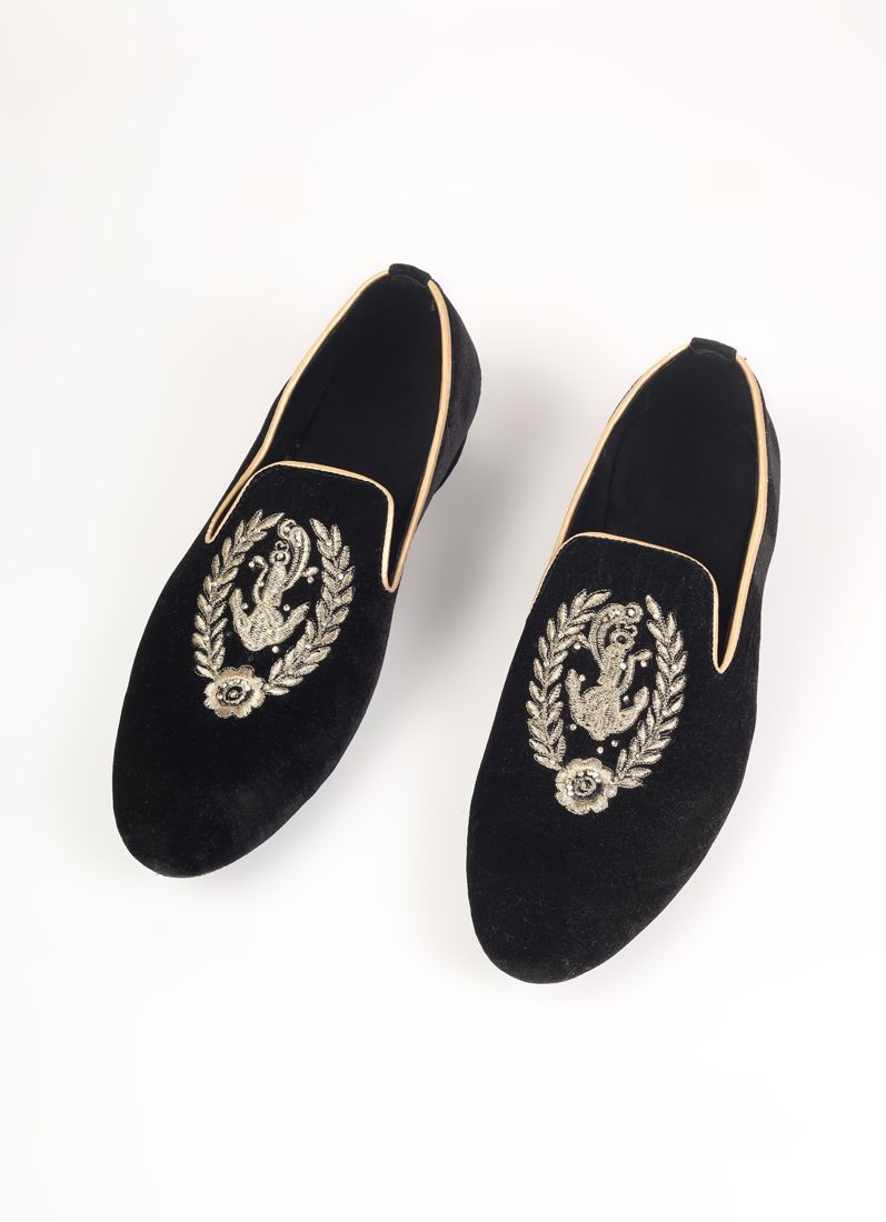 Buy Black Velvet Embroidery Mens Jutti Pair