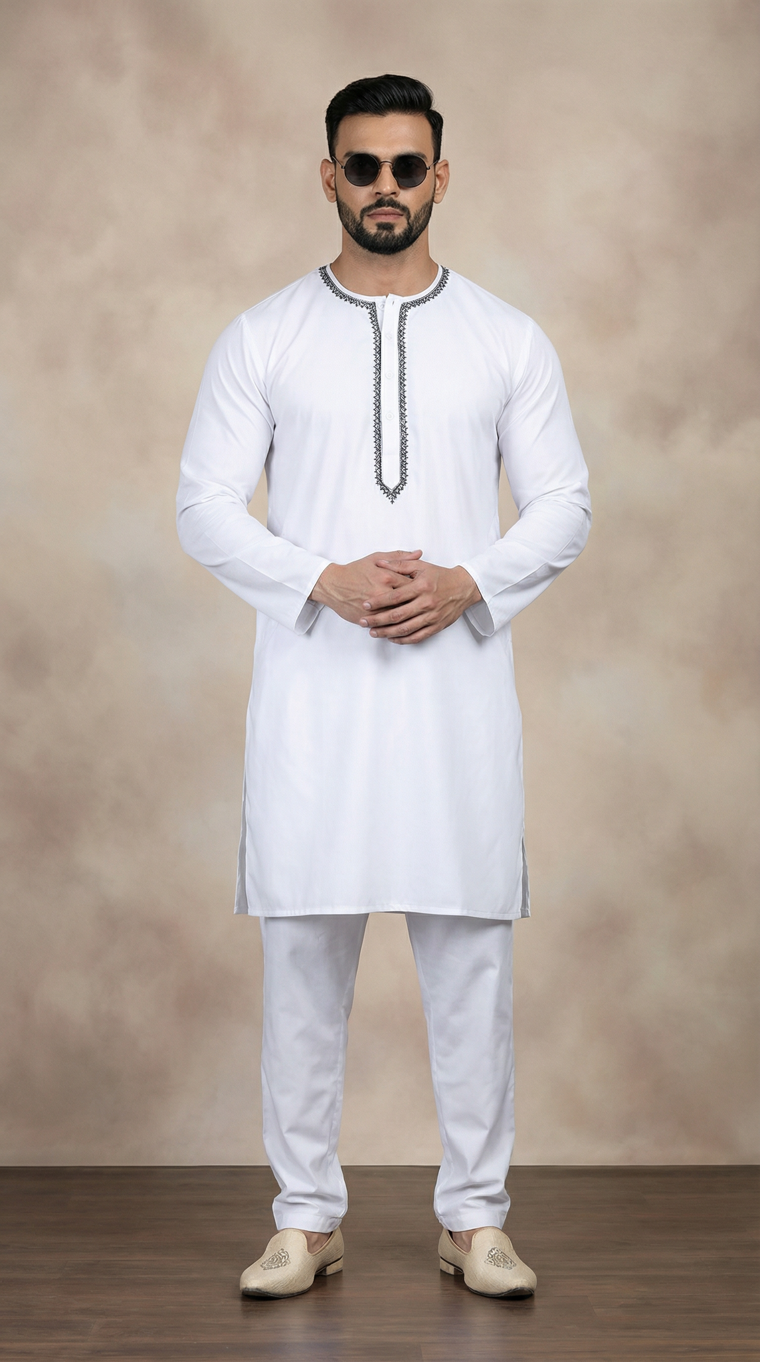 Men’s White Round Neck Embroidered Kurta Pyjama