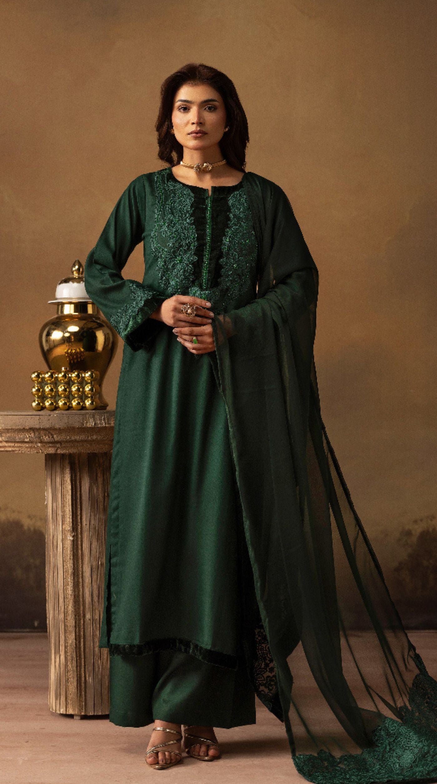 Sophisticated Dark Green Dhanak Suit Set