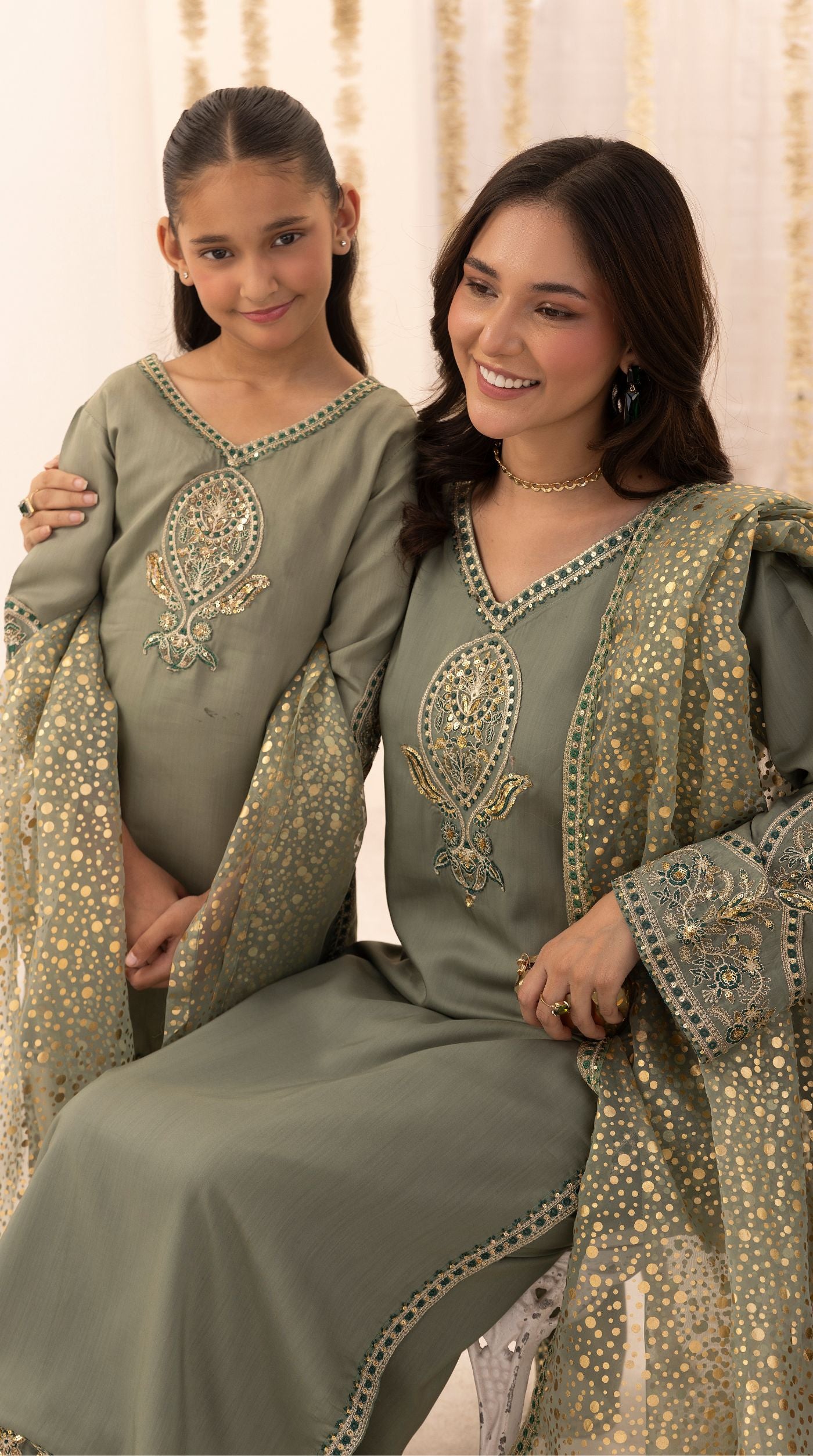 Green Embroidered Salwar Kameez– Elegant Pakistani Festive Suit