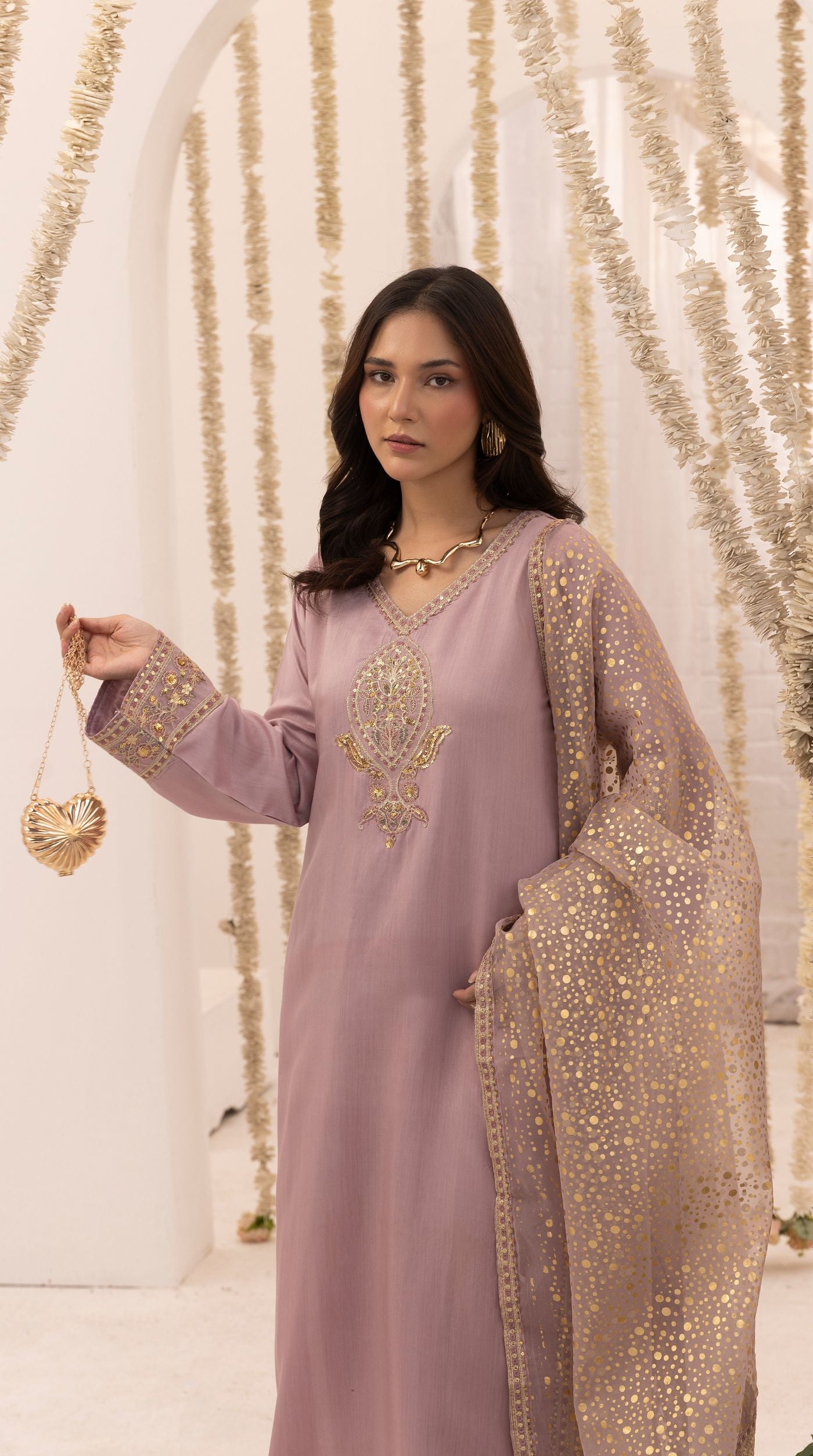 Purple Embroidered Salwar Kameez – Elegant Pakistani Festive Suit (Copy)