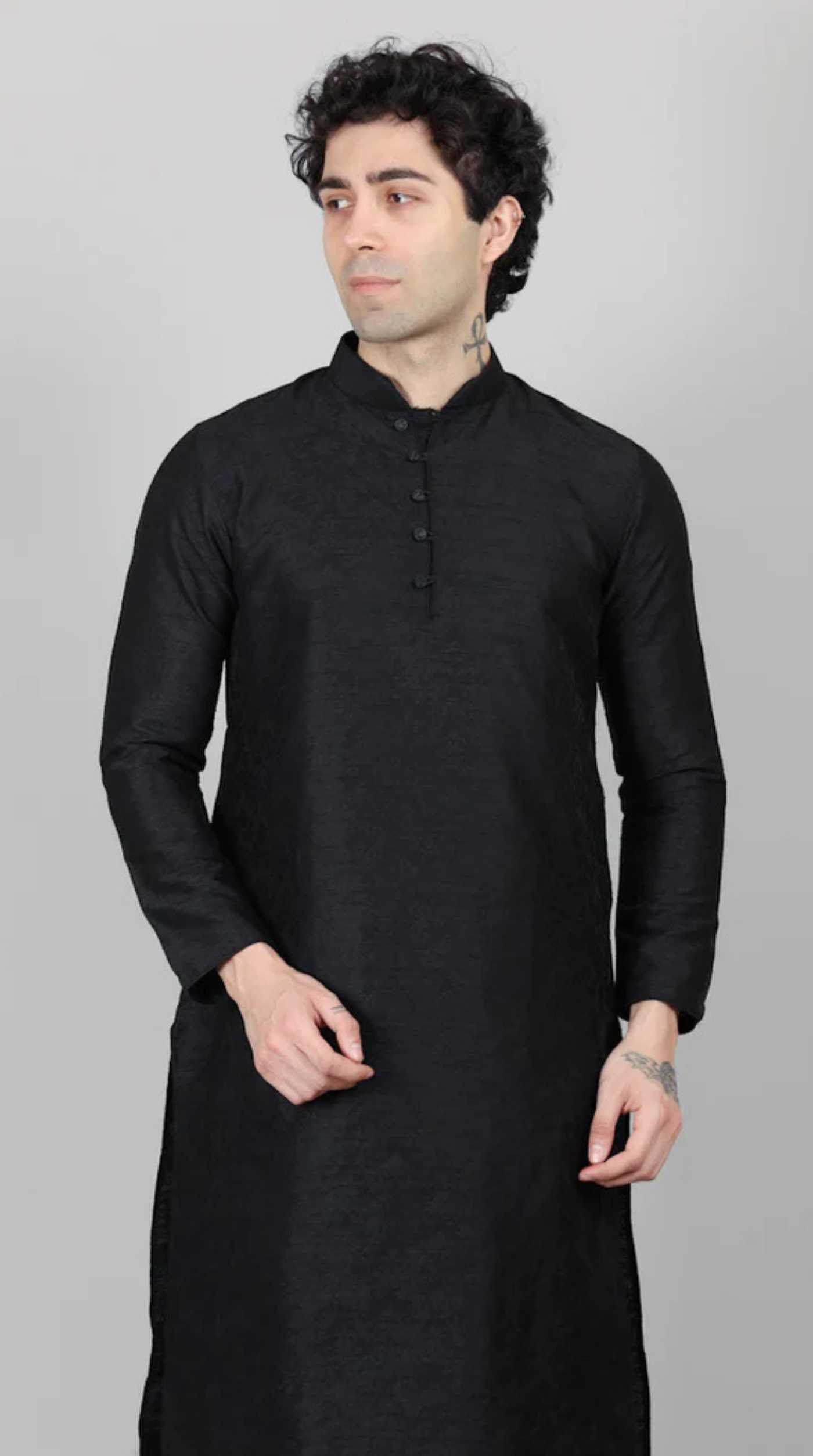 Men's Black Kurta and Payjama Set