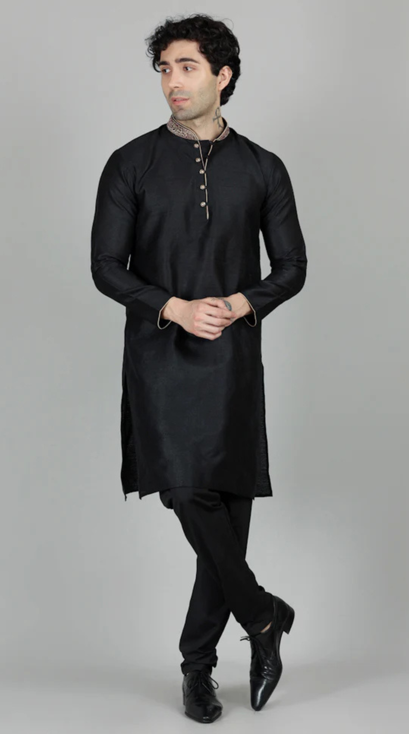 Men's Black Jacquard Embroidered Collar Set