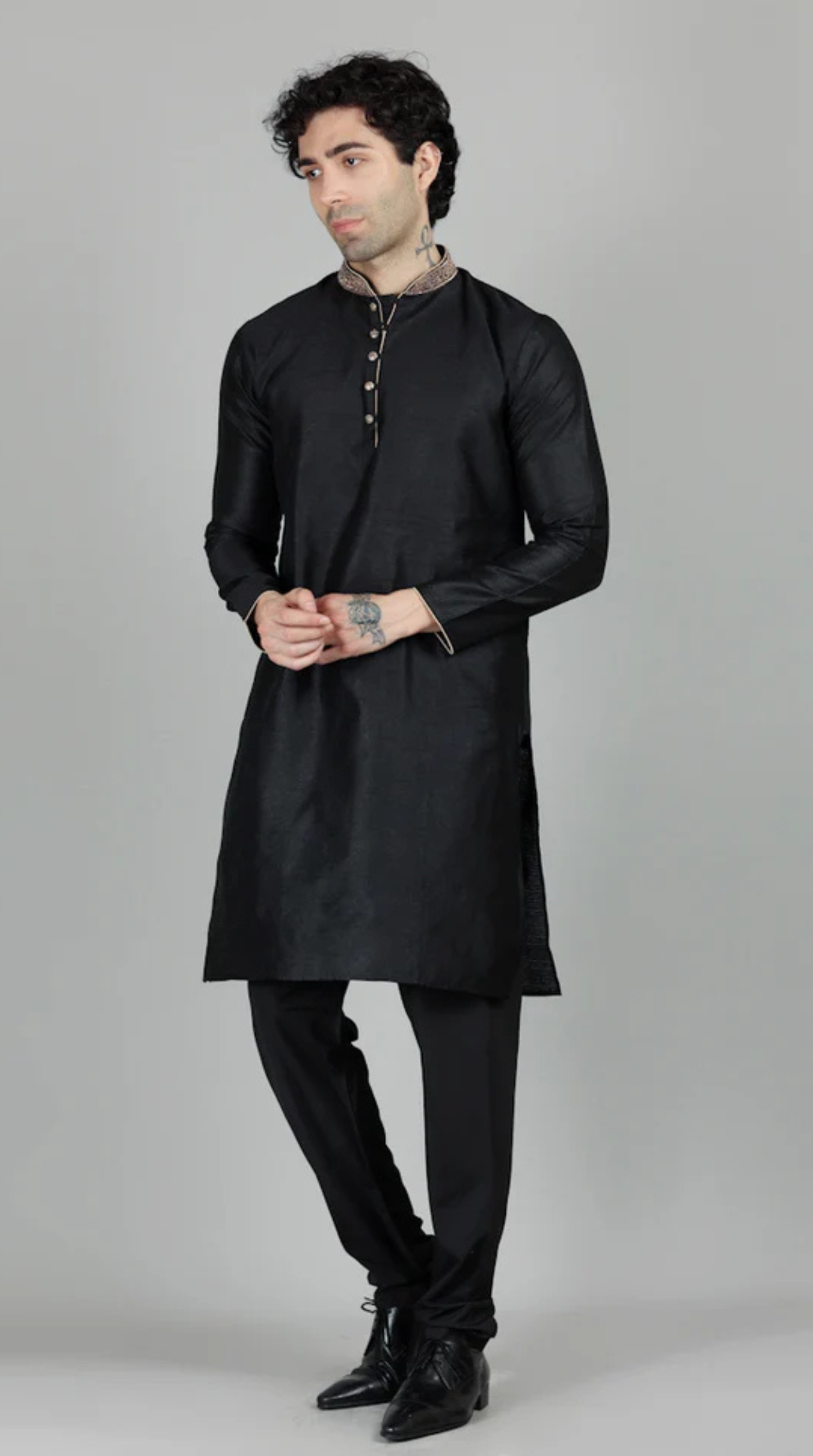 Men's Black Jacquard Embroidered Collar Set