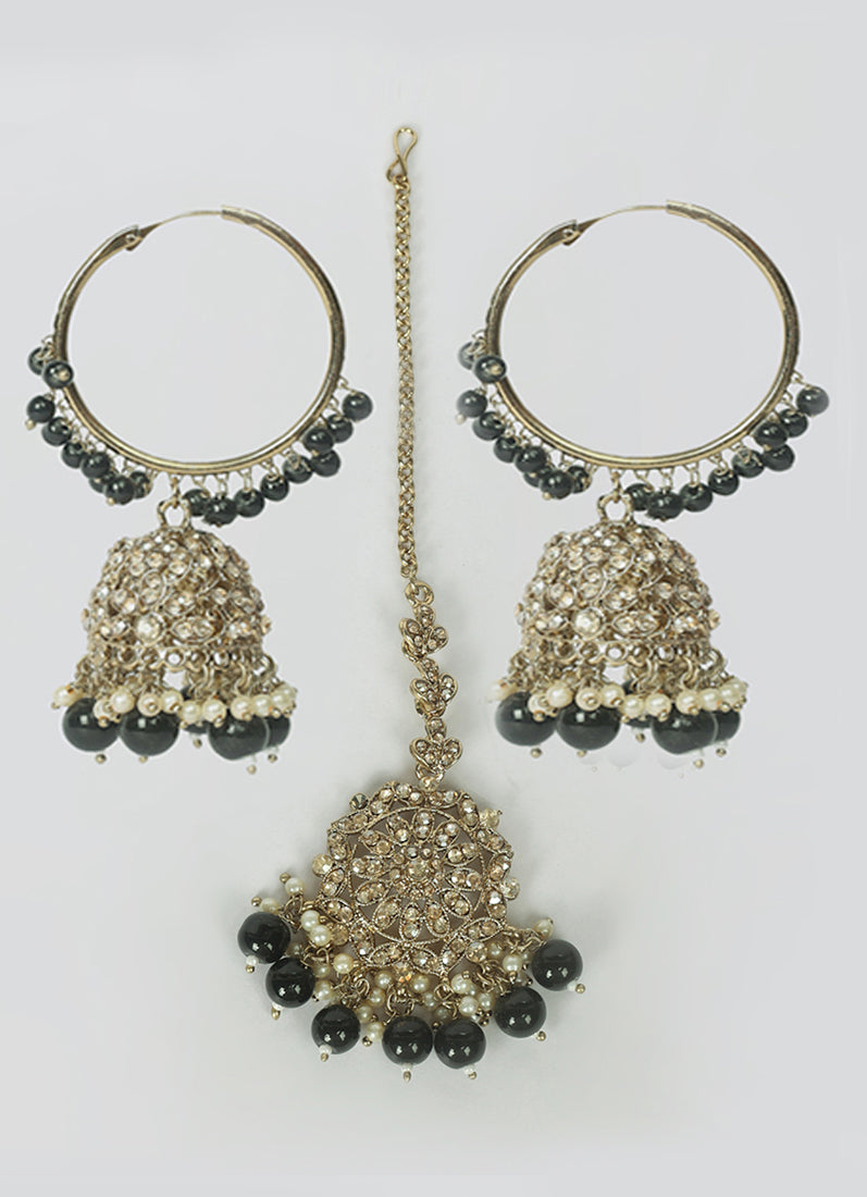 Womens Black Beaded Earrings & Tikka Set