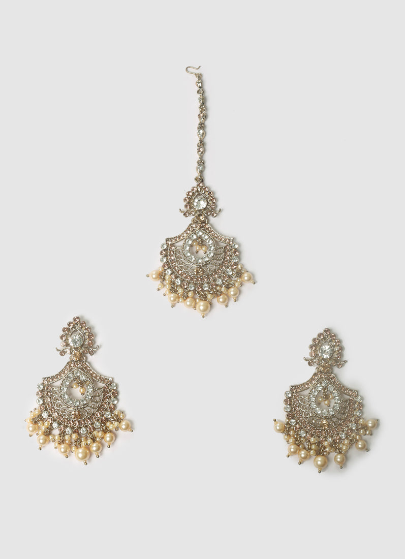 Womens Pearl Latkan Style Earrings & Tikka Set