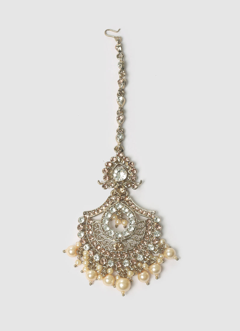 Womens Pearl Latkan Style Earrings & Tikka Set