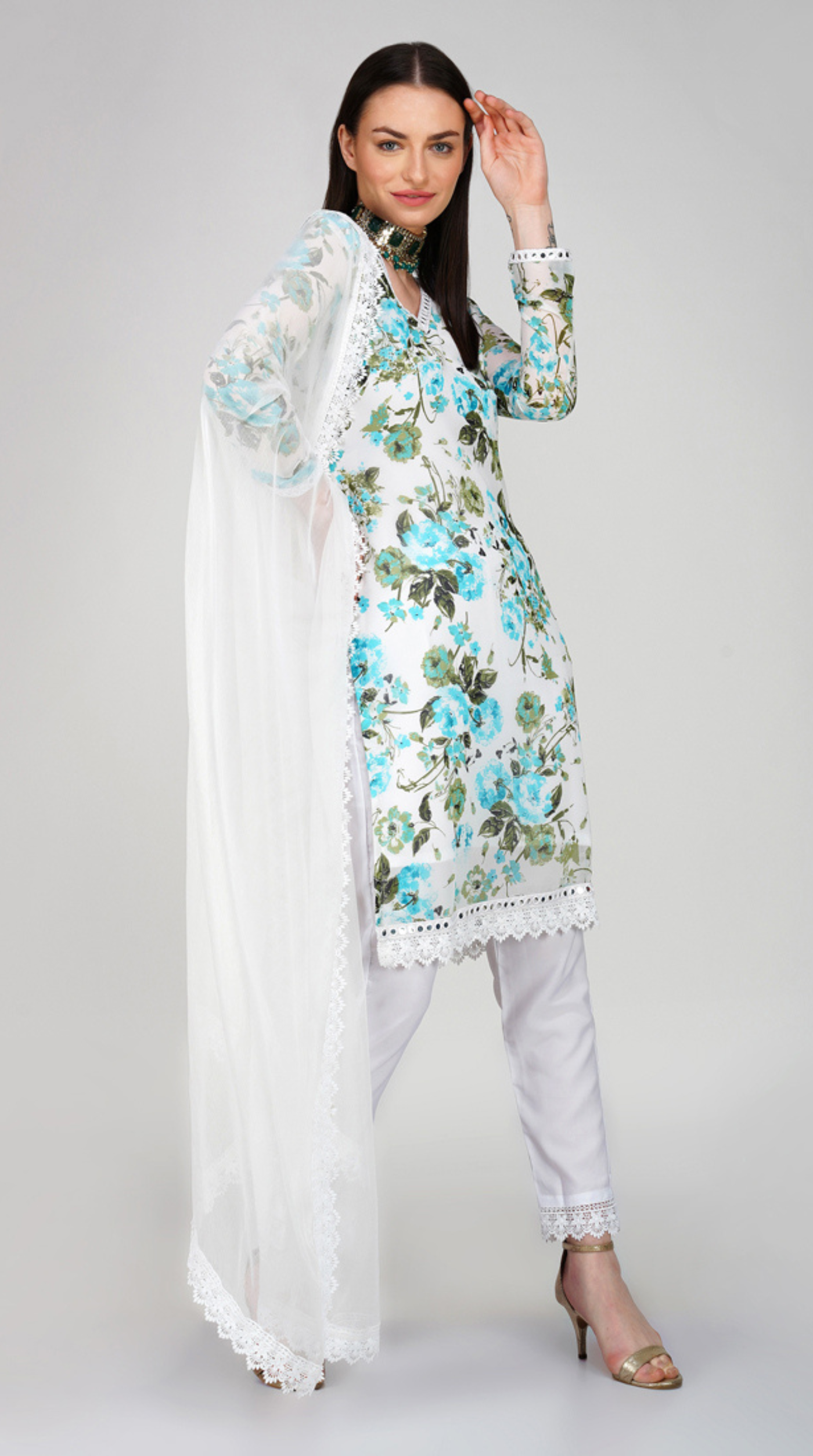 Off- White Georgette Shift Style Trouser Suit Set
